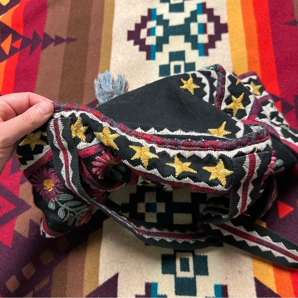 Johnny Was LA embroidered backpack 🐝 - Picture 3 of 8